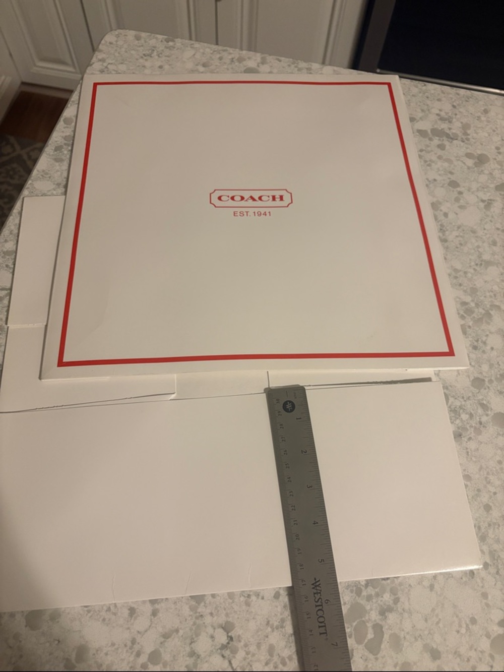 New Lot of 4 COACH gift boxes, various sizes, never used or assembled. - Picture 11 of 13